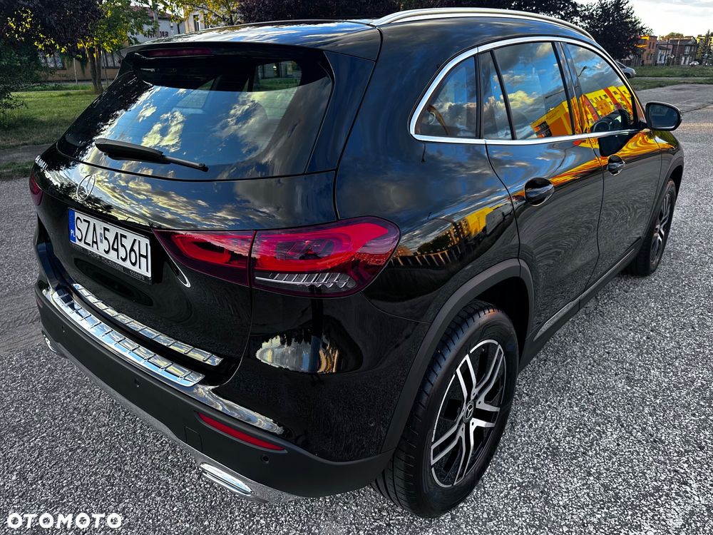 Mercedes-Benz GLA 200 d 8G-DCT - 6