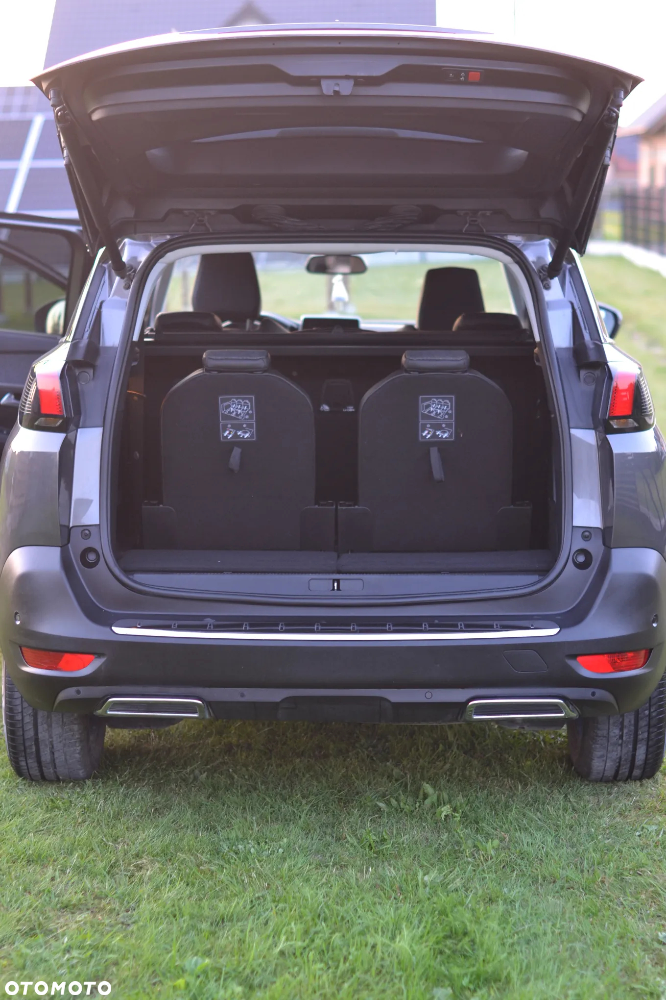 Peugeot 5008 1.6 THP Allure S&S EAT6 - 16