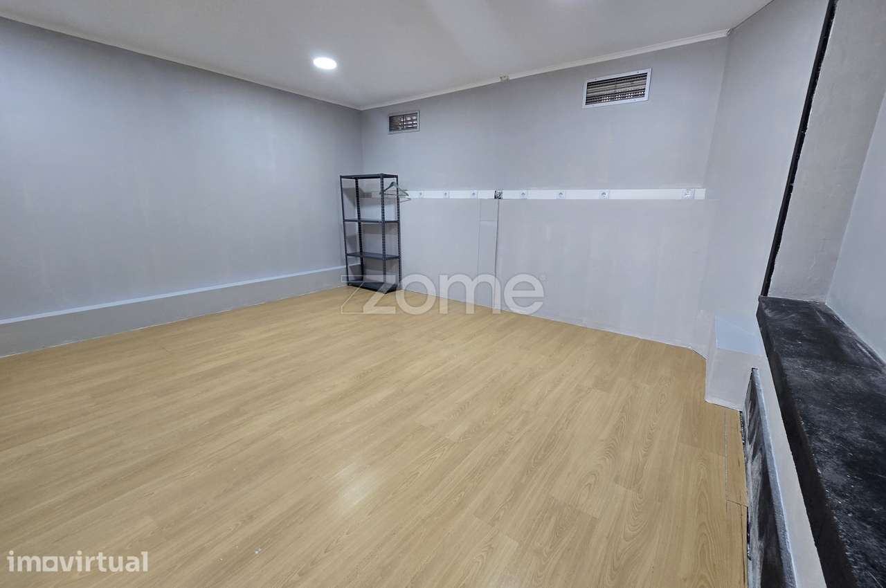Espaço Comercial para Arrendamento – 250m² – Ribeira Grande - Grande imagem: 5/14