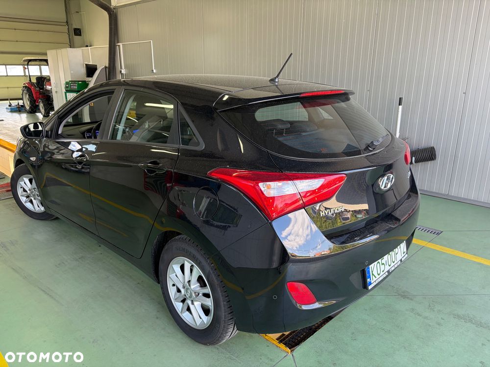 Hyundai i30 1.4 Fifa World Cup Edition - 8