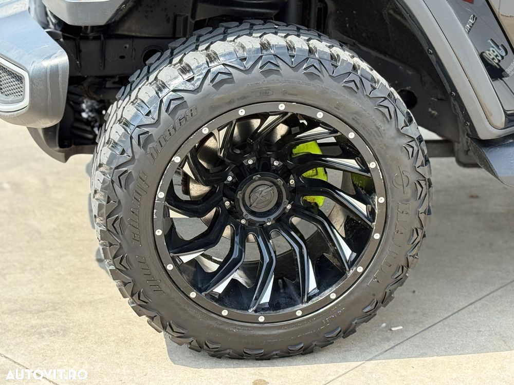 Jeep Wrangler Unlimited 3.6 Automatik Sahara - 23