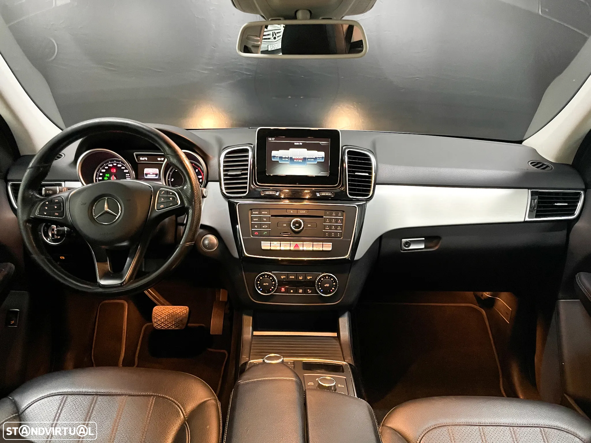Mercedes-Benz GLE 350 d 4-Matic - 12
