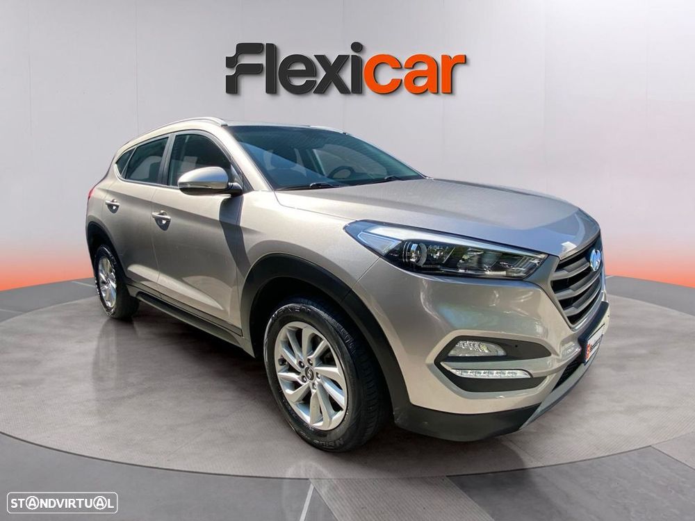 Hyundai Tucson - 1
