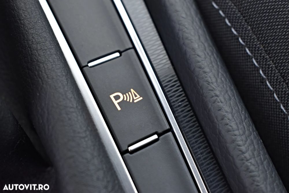 Volkswagen Golf GTD BlueMotion Technology - 33