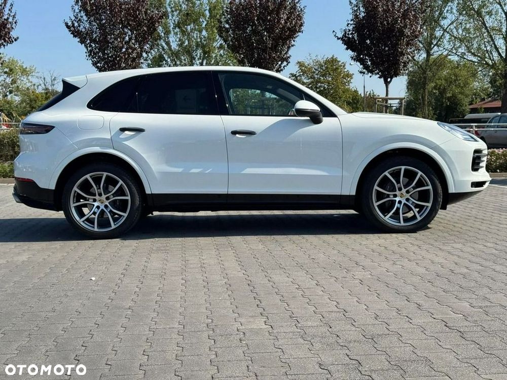 Porsche Cayenne - 11