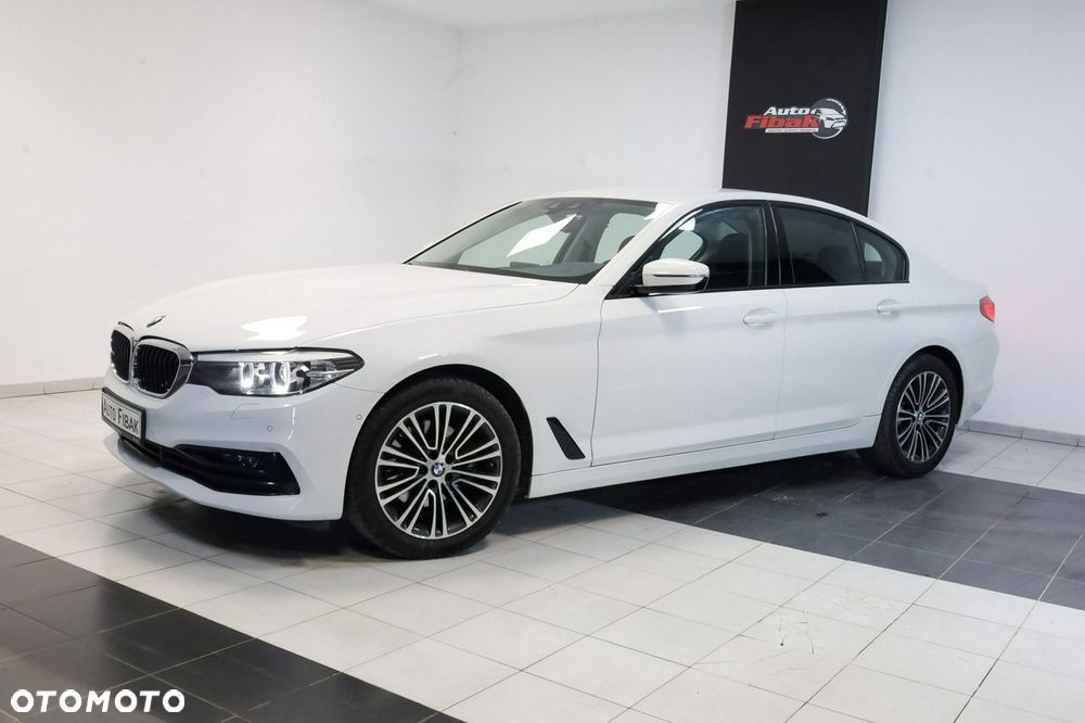 BMW Seria 5 520d xDrive Sport Line sport - 3