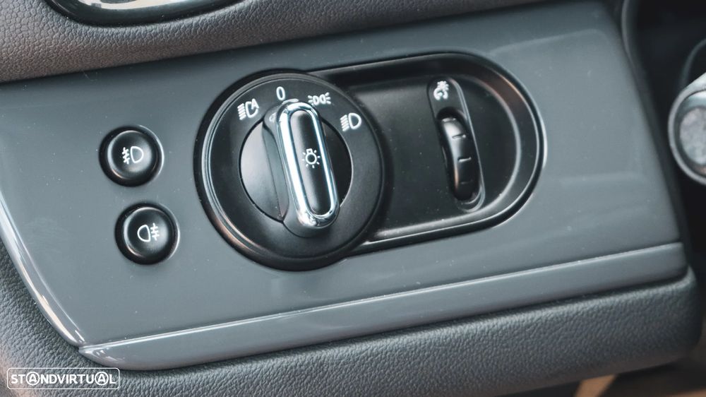 MINI Countryman One D - 22