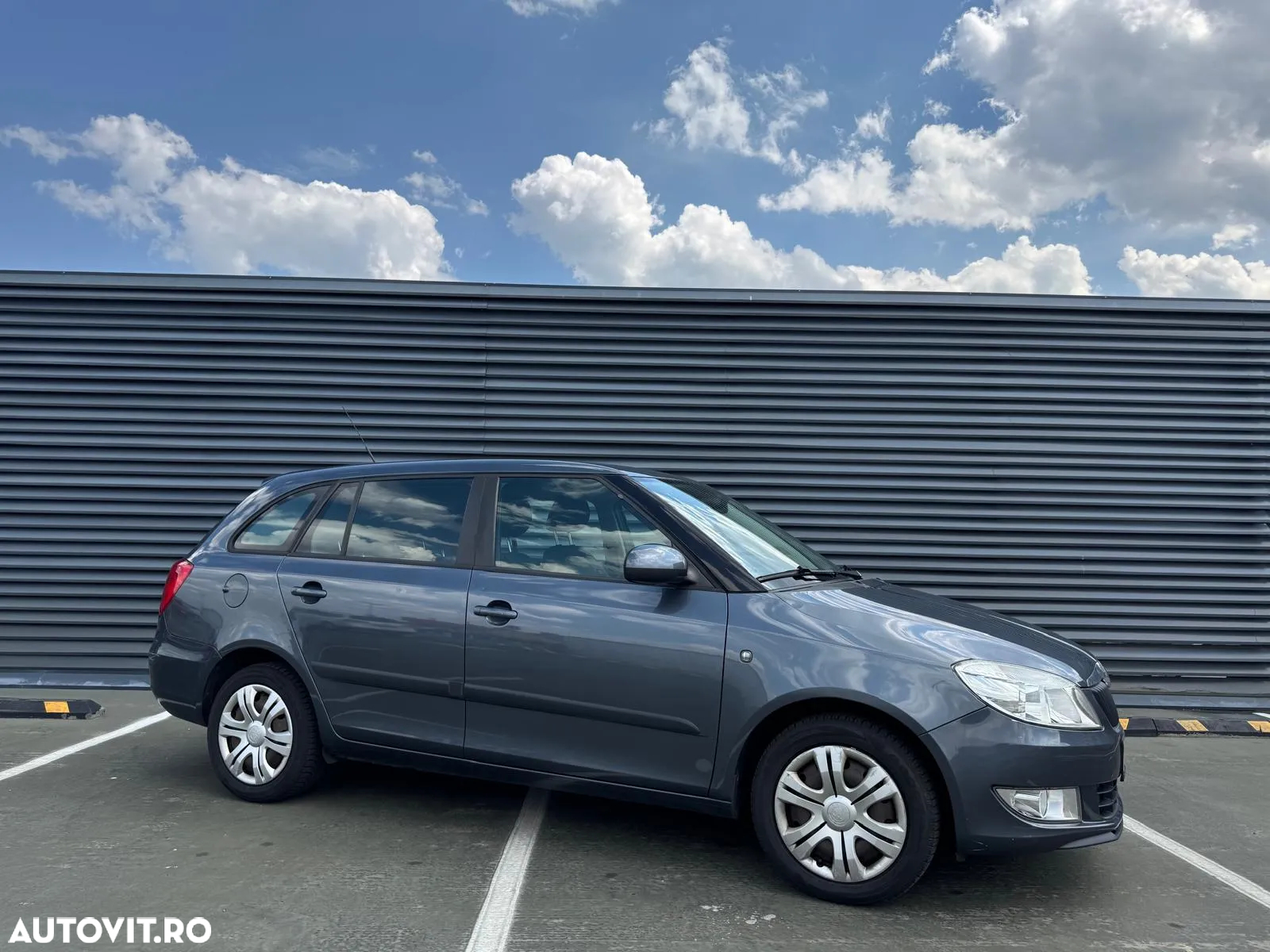 Skoda Fabia 1.2 TSI Combi Ambiente - 8
