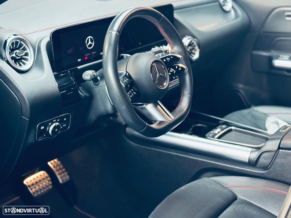 Mercedes-Benz EQA 250+ AMG Line - 2