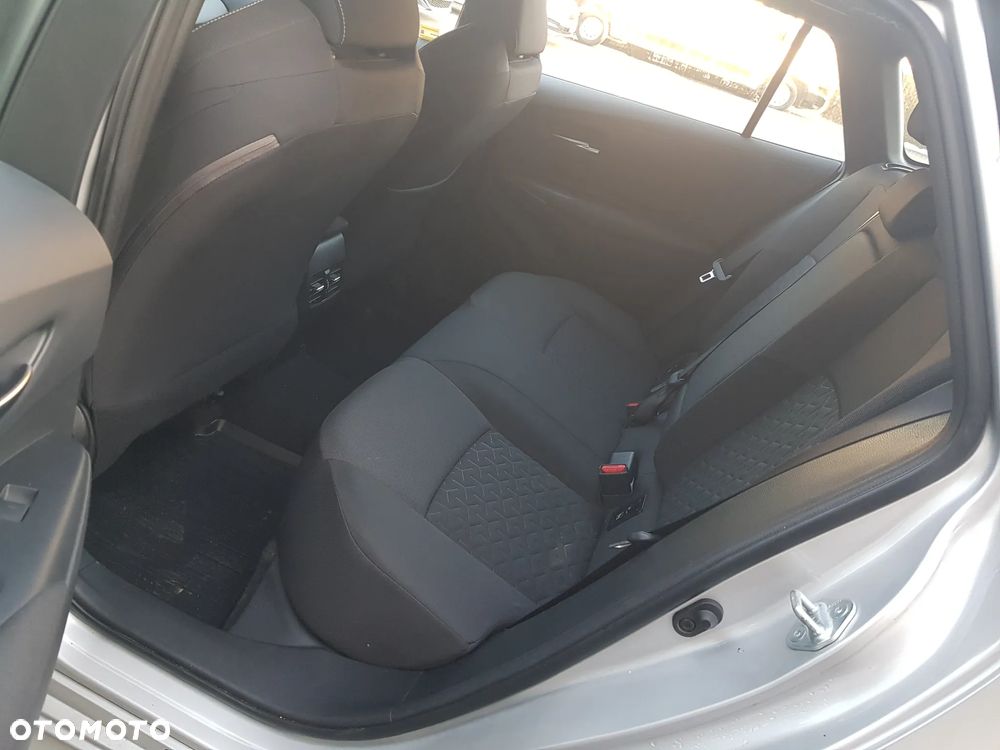 Toyota Corolla 1.2 T Comfort - 17