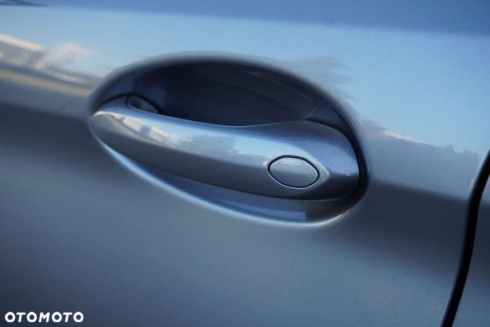 BMW Seria 5 520d xDrive - 11