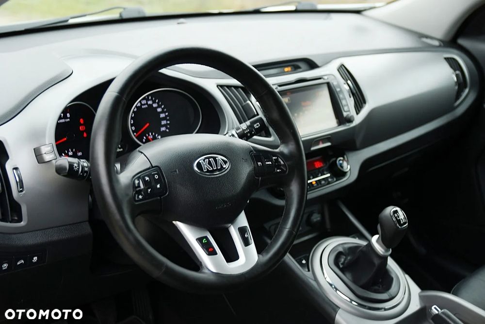 Kia Sportage 1.6 GDI 2WD Attract - 23