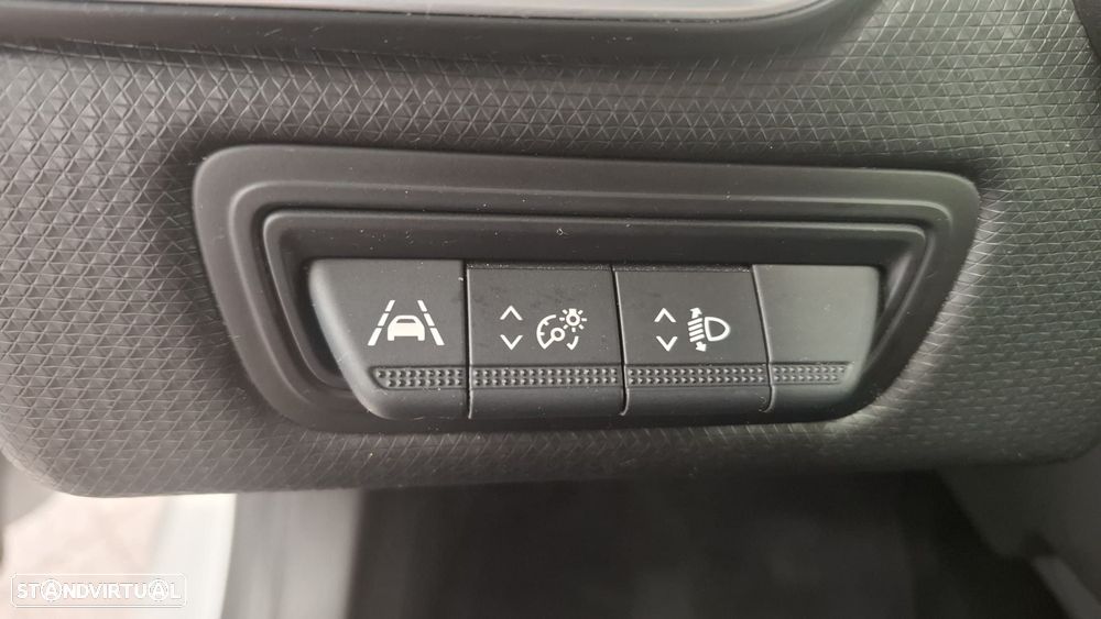 Renault Clio 1.0 TCe Intens Bi-Fuel - 23