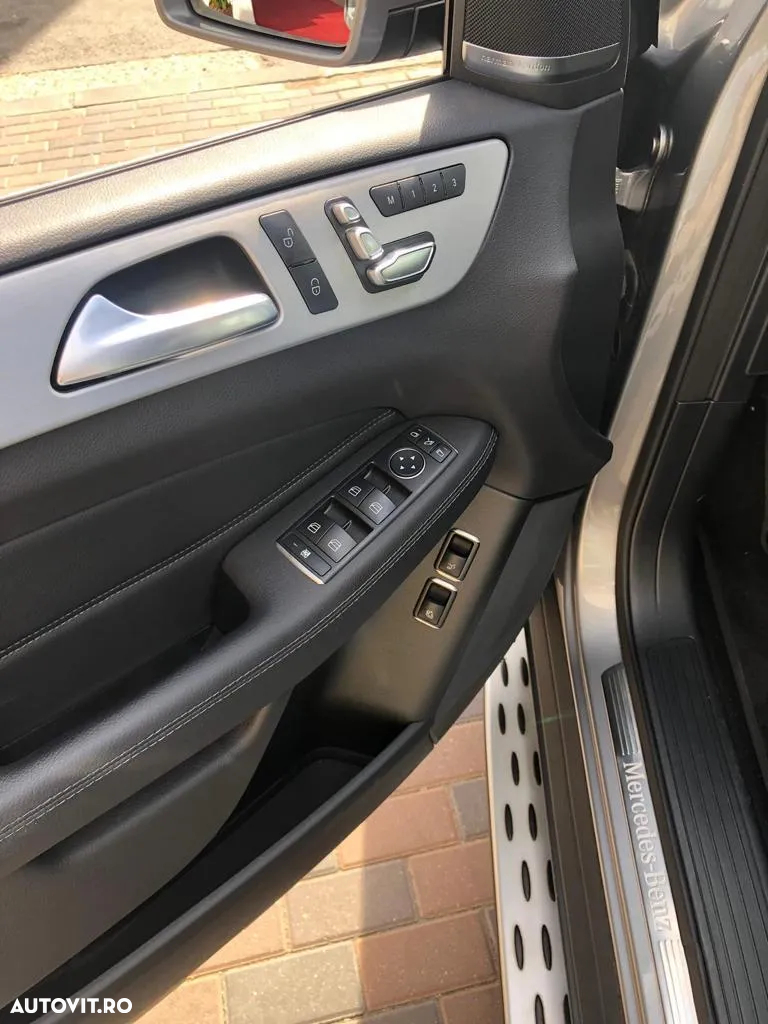 Mercedes-Benz GLE 250 d 4MATIC - 13