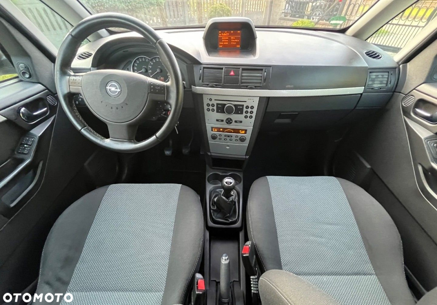 Opel Meriva - 32