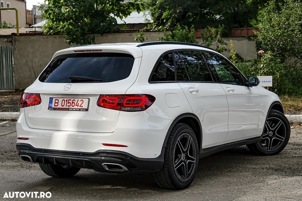 Mercedes-Benz GLC 220 d 4MATIC 9G-TRONIC AMG Line Plus - 11