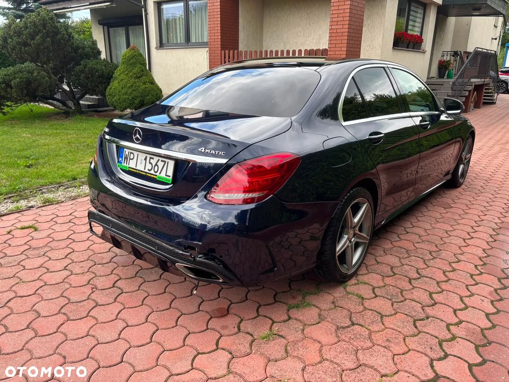 Mercedes-Benz Klasa C 200 4-Matic 9G-TRONIC - 3