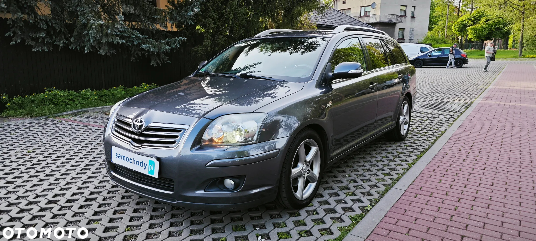 Toyota Avensis 2.2 D-4D Sol Plus - 12