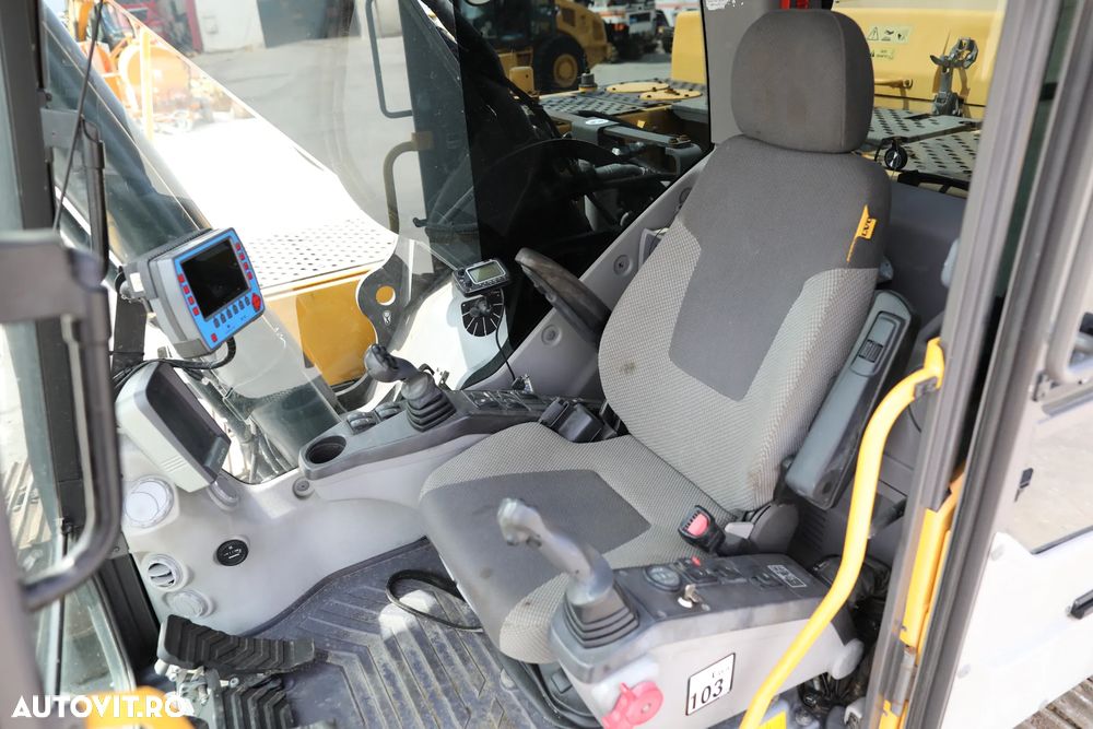 Volvo EC250DL / Tiltrotator - GPS - 18