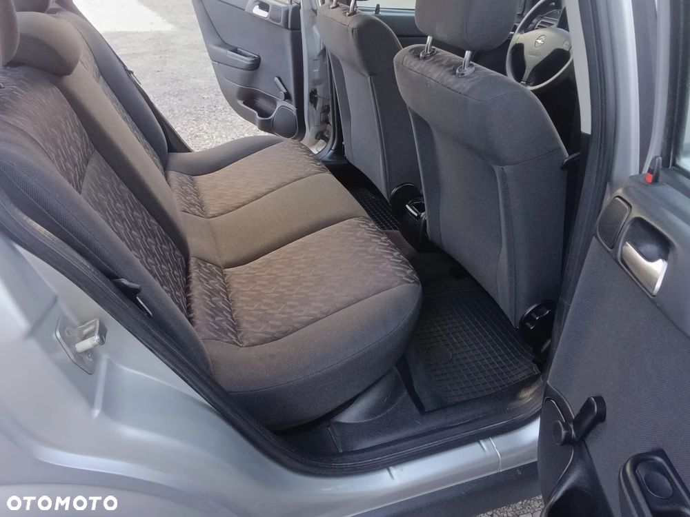 Opel Astra - 14
