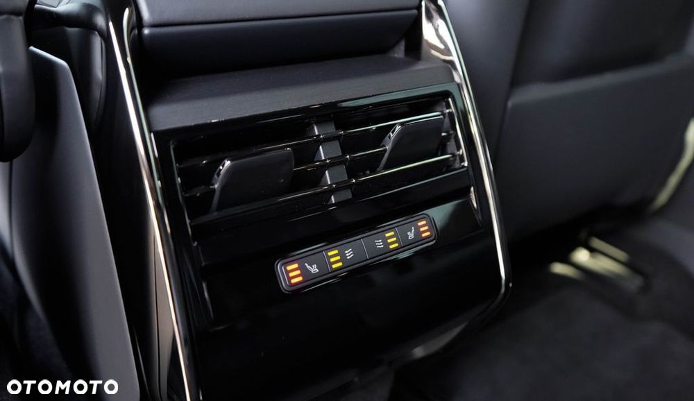 Land Rover Range Rover Sport - 32
