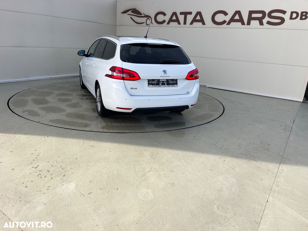 Peugeot 308 BlueHDi FAP 130 EAT6 Stop & Start Allure - 11