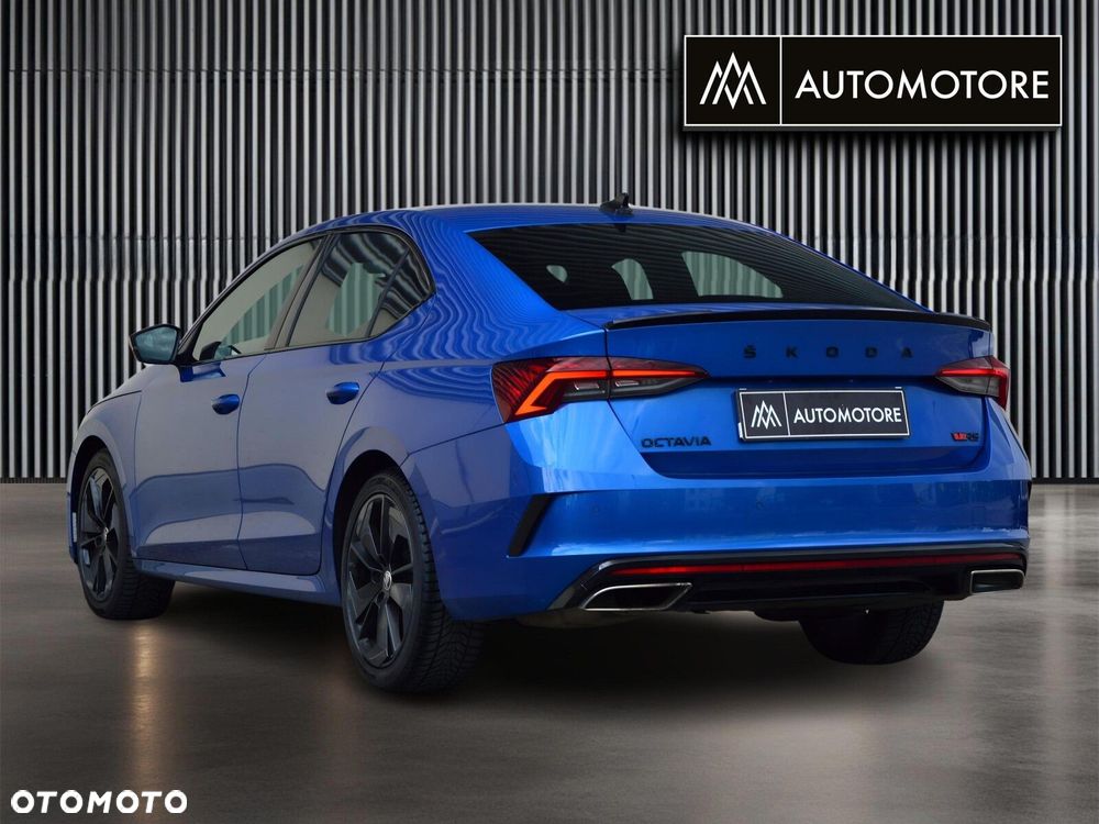 Skoda Octavia 2.0 TDI DSG RS - 8