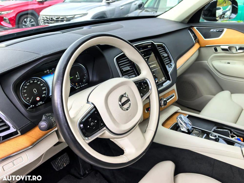 Volvo XC 90 T8 AWD Recharge Geartronic Inscription Edition - 14