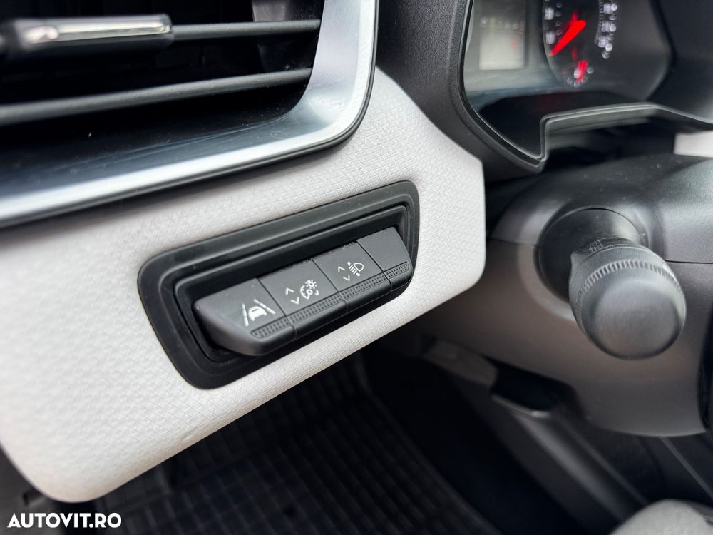 Renault Clio - 15