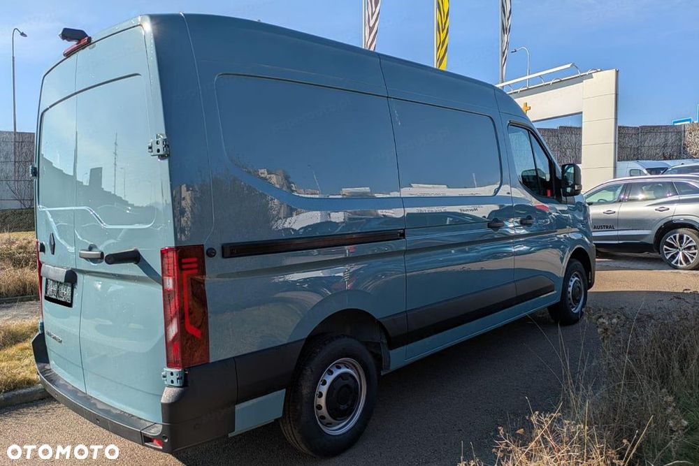 Renault Master L2H2 Extra AT9 2.0 150KM - 8