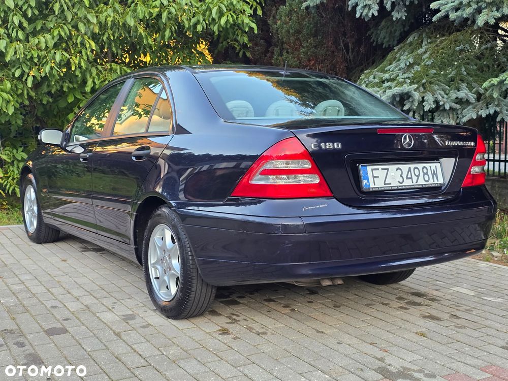 Mercedes-Benz Klasa C 180 Kompressor Classic - 6
