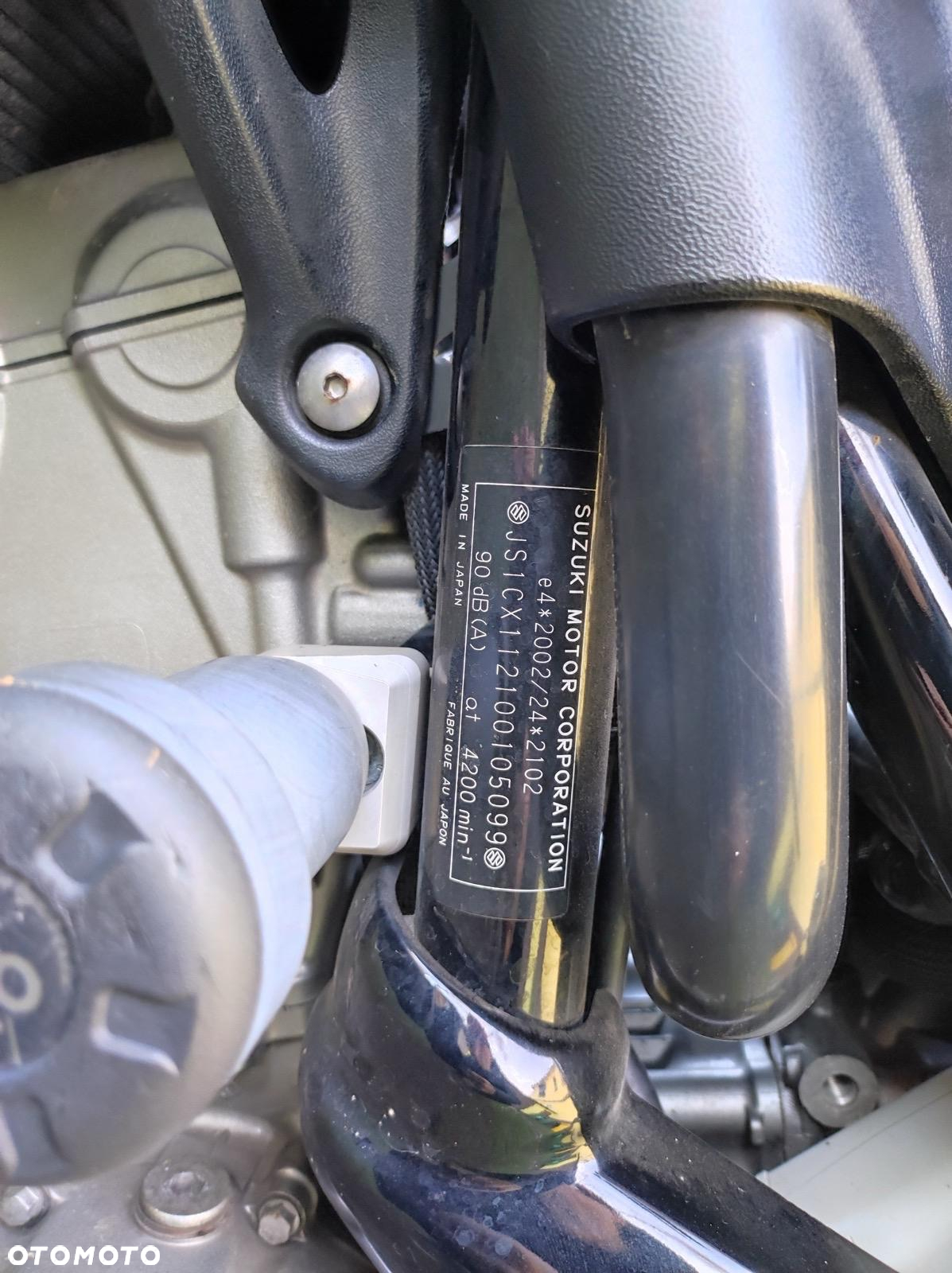Suzuki Gladius - 3