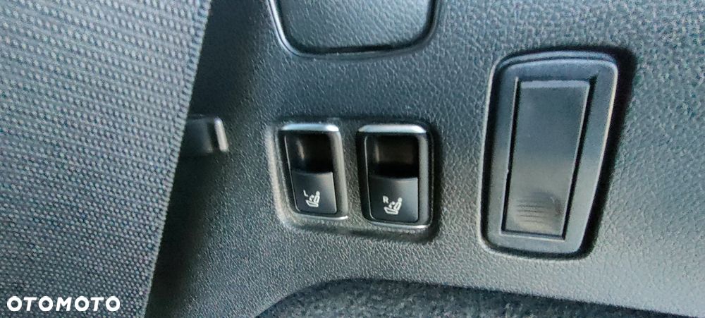 Mercedes-Benz GL 350 BlueTEC 4Matic 7G-TRONIC - 27