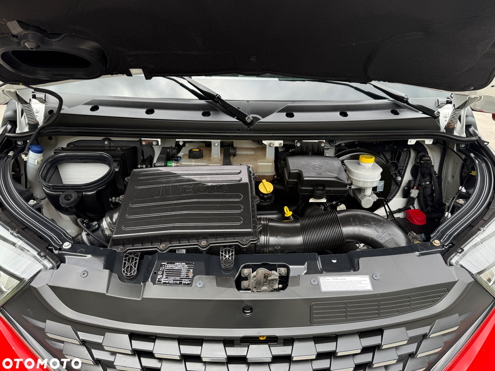 Iveco DAILY 35-160 160KM Hi Matic *Resor+Poduszka* Full LED Kontener * Izoterma +Winda 750KG SUPER STAN!!! - 31