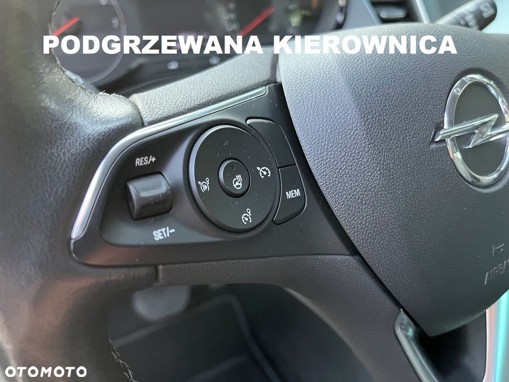 Opel Crossland X - 21