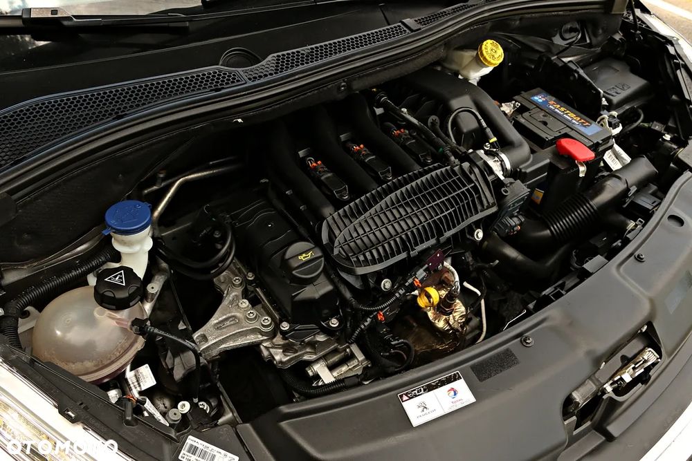 Peugeot 208 1.2 PureTech Style - 37
