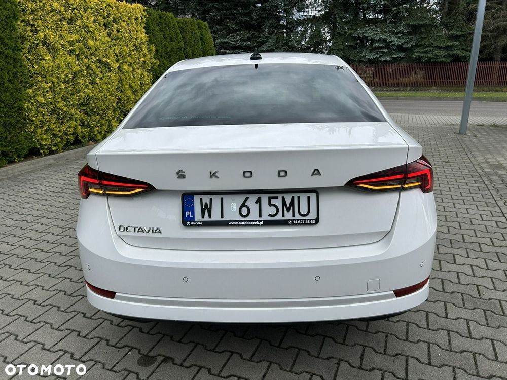 Skoda Octavia - 11