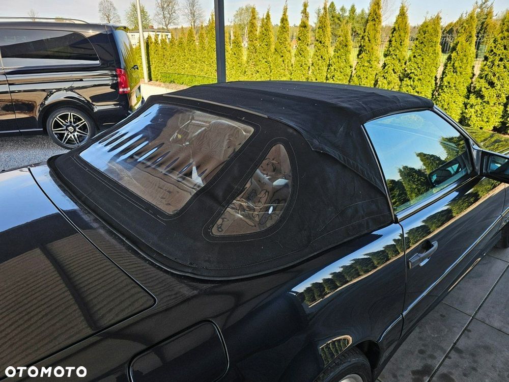 Mercedes-Benz SL - 17