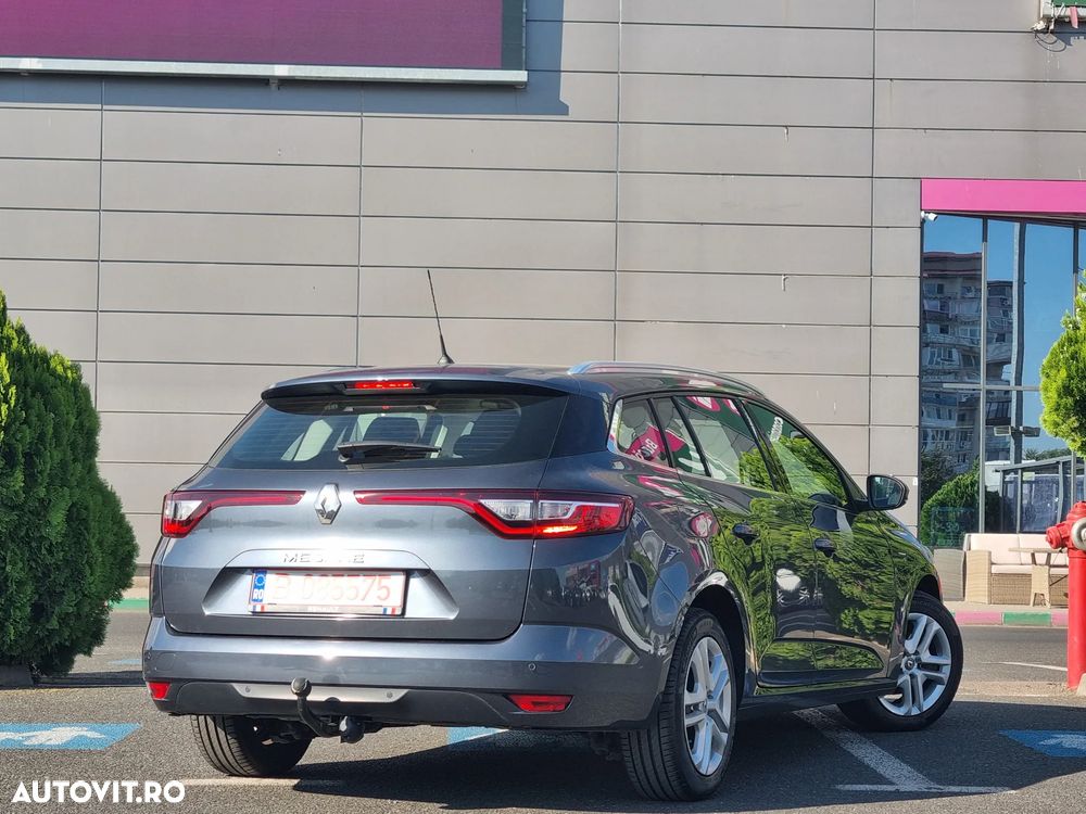 Renault Megane TCe 115 GPF LIMITED - 13