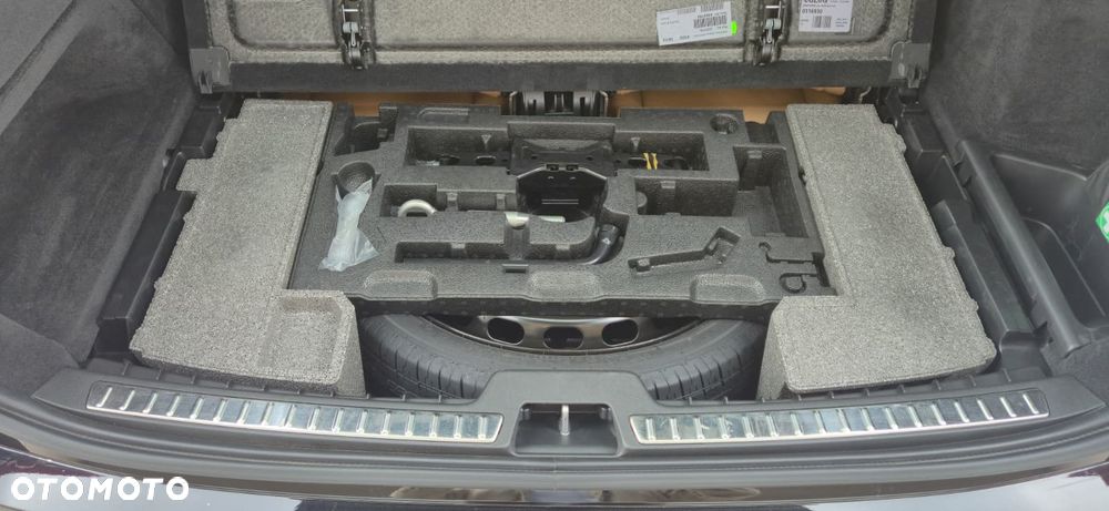 Volvo XC 90 B5 D AWD Plus Bright 7os - 27