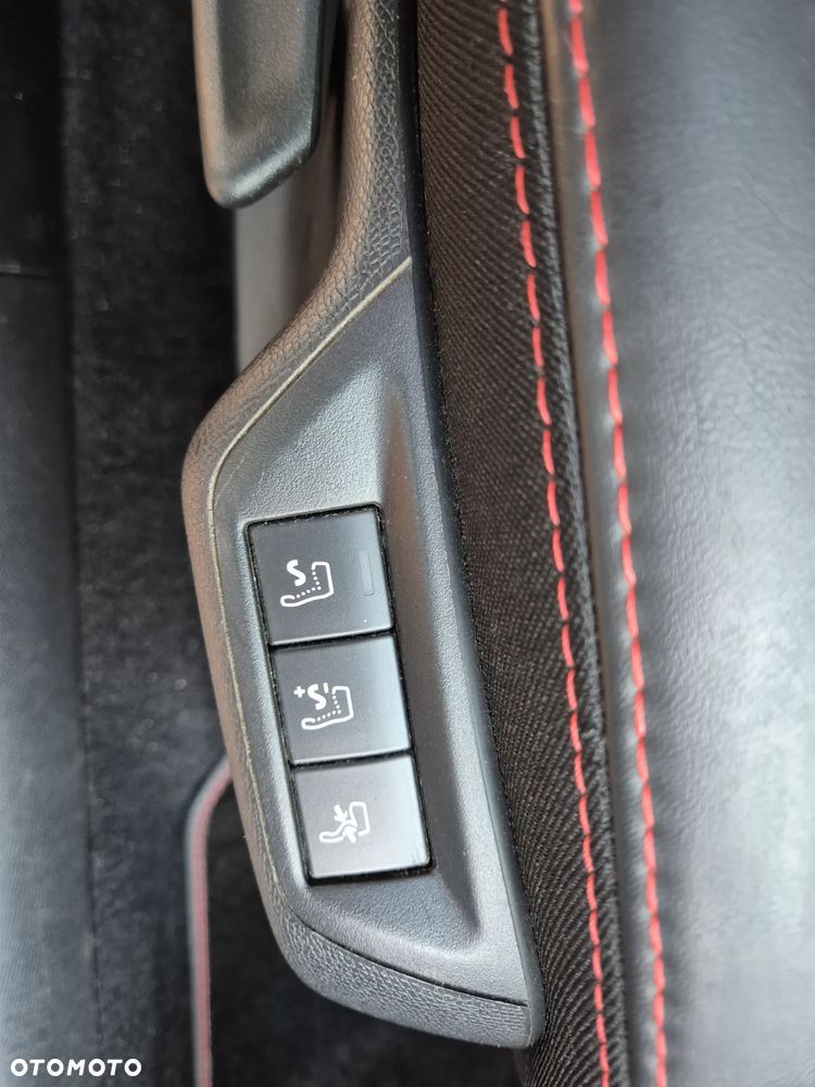 Peugeot 308 BlueHDi FAP 150 EAT6 Stop&Start GT-Line Edition - 20