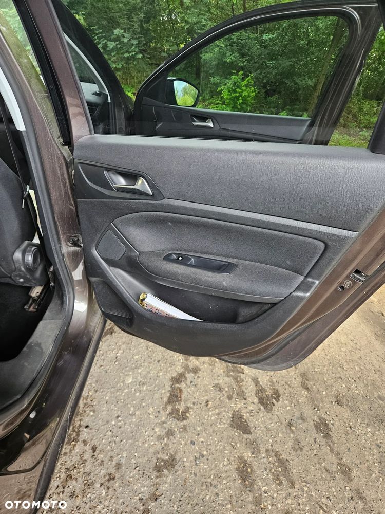 Peugeot 308 1.6 BlueHDi Active S&S - 7
