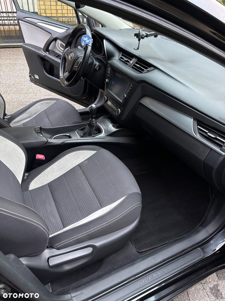 Toyota Avensis 2.0 D-4D Prestige - 15