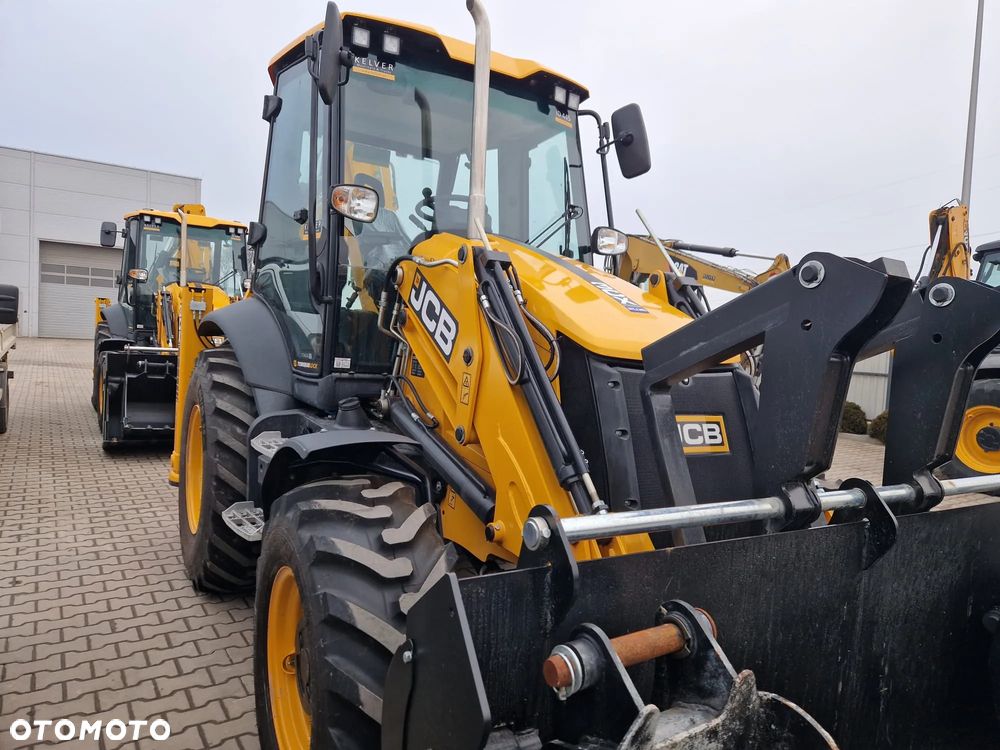 JCB 3CX PLUS * NOWA nieużywana * Joysticki * 110KM * Torquelock * Klimatyzacja * Autoshift * - 10