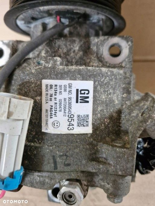 Sprężarka kompresor klimatyzacji Opel Mokka Adam 95369543 - 2