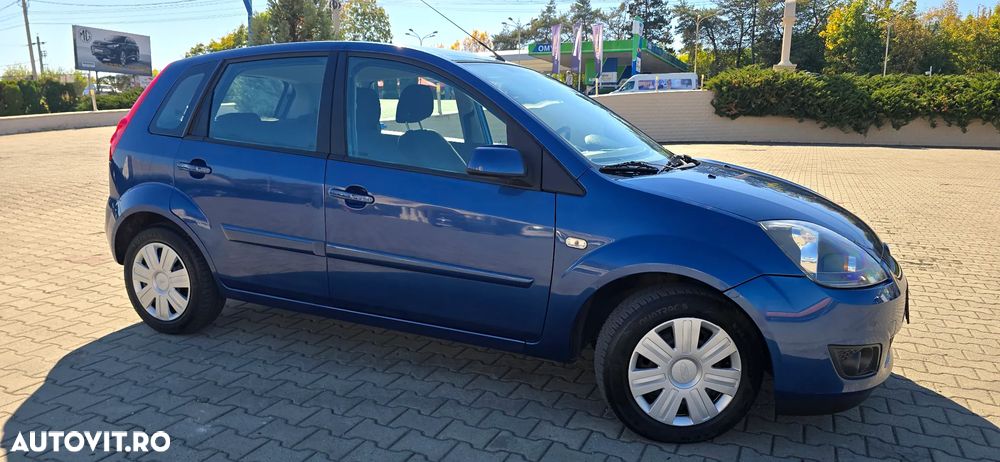 Ford Fiesta - 6