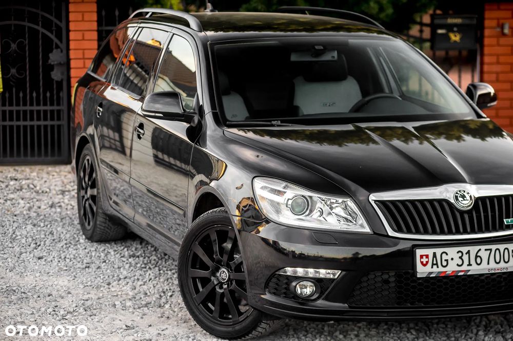Skoda Octavia 2.0 TSI RS - 3