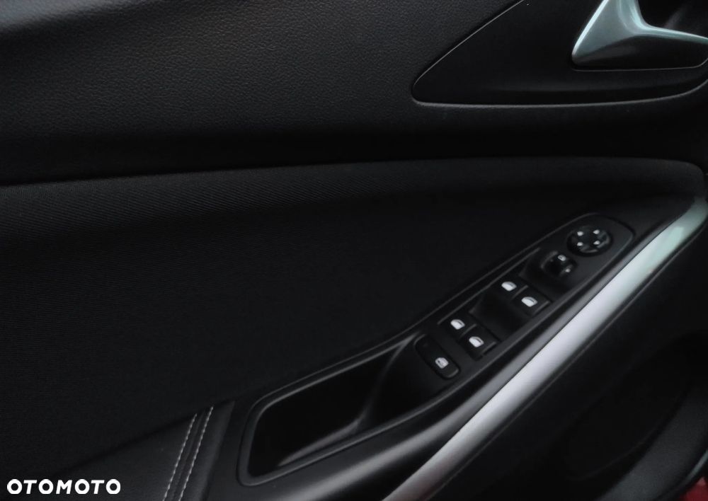 Opel Grandland X 1.2 T Enjoy S&S - 36