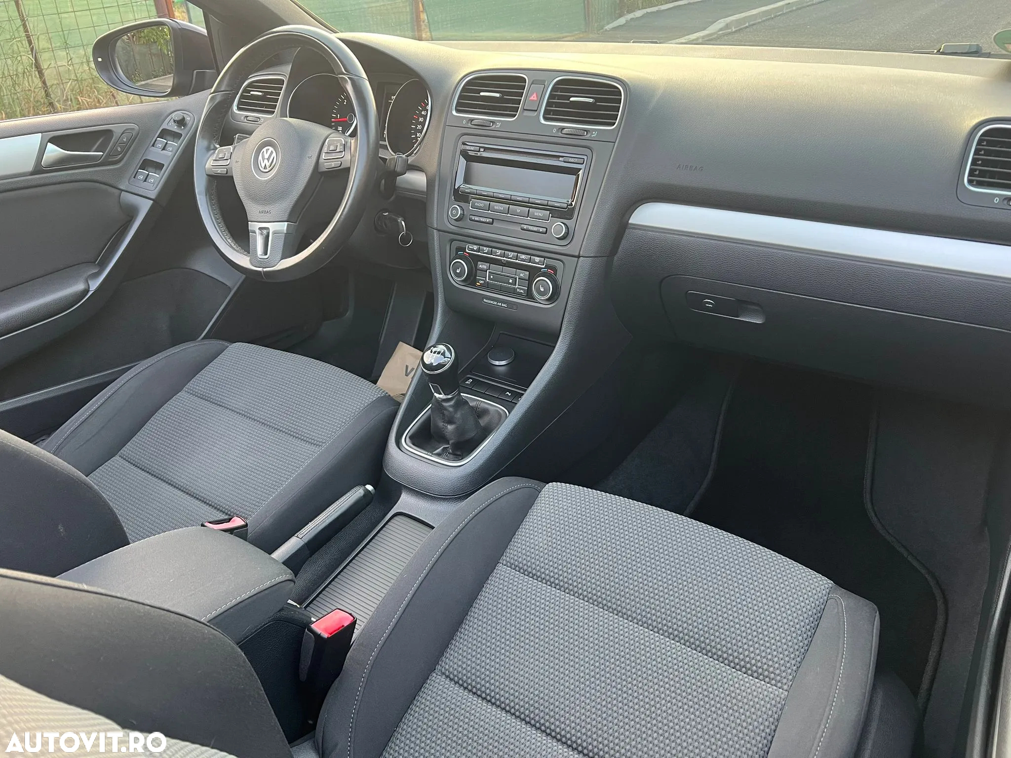 Volkswagen Golf 1.6 TDI BlueMotion Technology Cup - 5