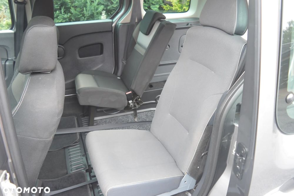Renault Kangoo ENERGY dCi 110 FAP Start & Stop Luxe - 23